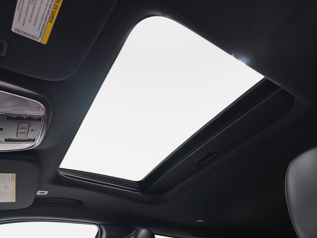 Used 2018 Jeep Grand Cherokee Altitude AWD/4WD image 30