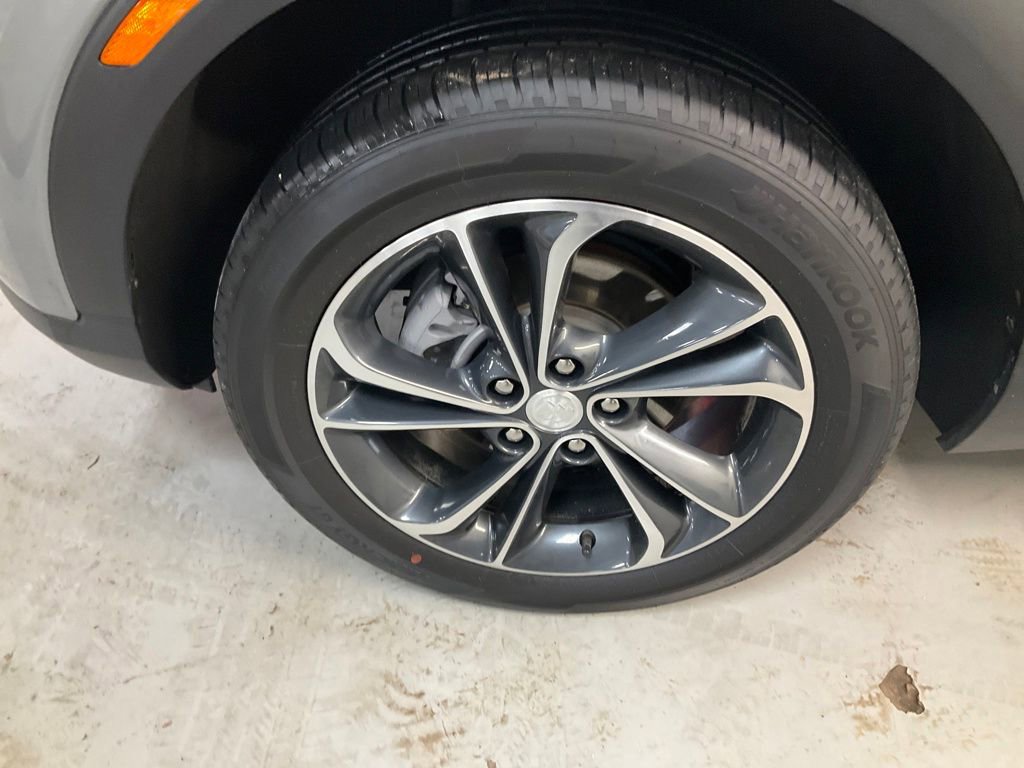 Certified 2023 Buick Encore GX Select image 26