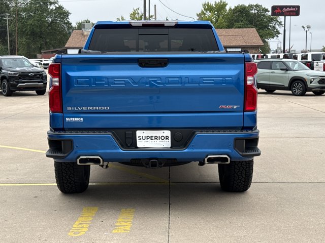 Used 2023 Chevrolet Silverado 1500 RST AWD/4WD image 4