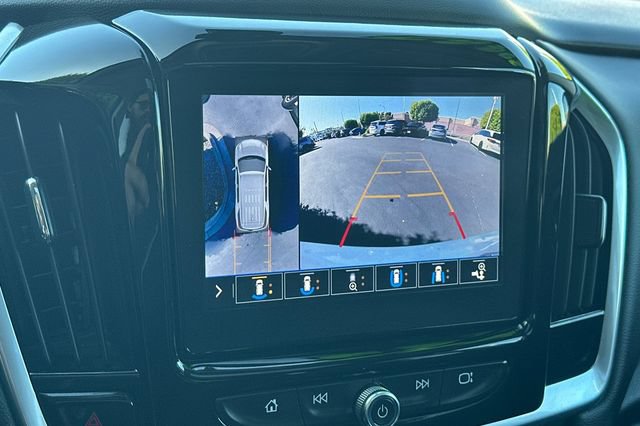 Used 2020 Chevrolet Traverse Premier w/ Redline Edition AWD/4WD image 24