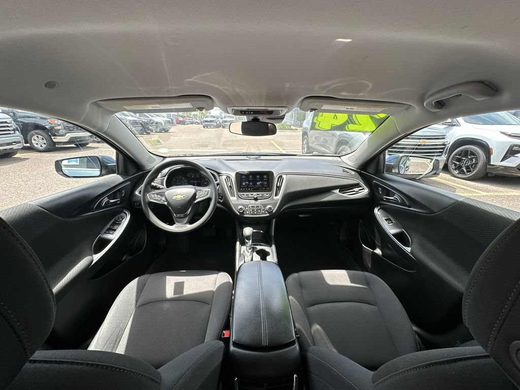 Used 2024 Chevrolet Malibu LT FWD image 26