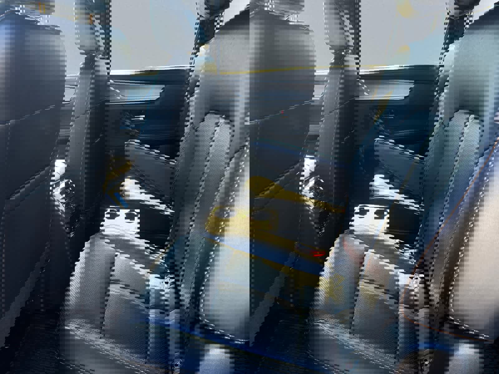 Used 2024 MAZDA CX-90 Plug-In Hybrid w/ Premium Plus image 18