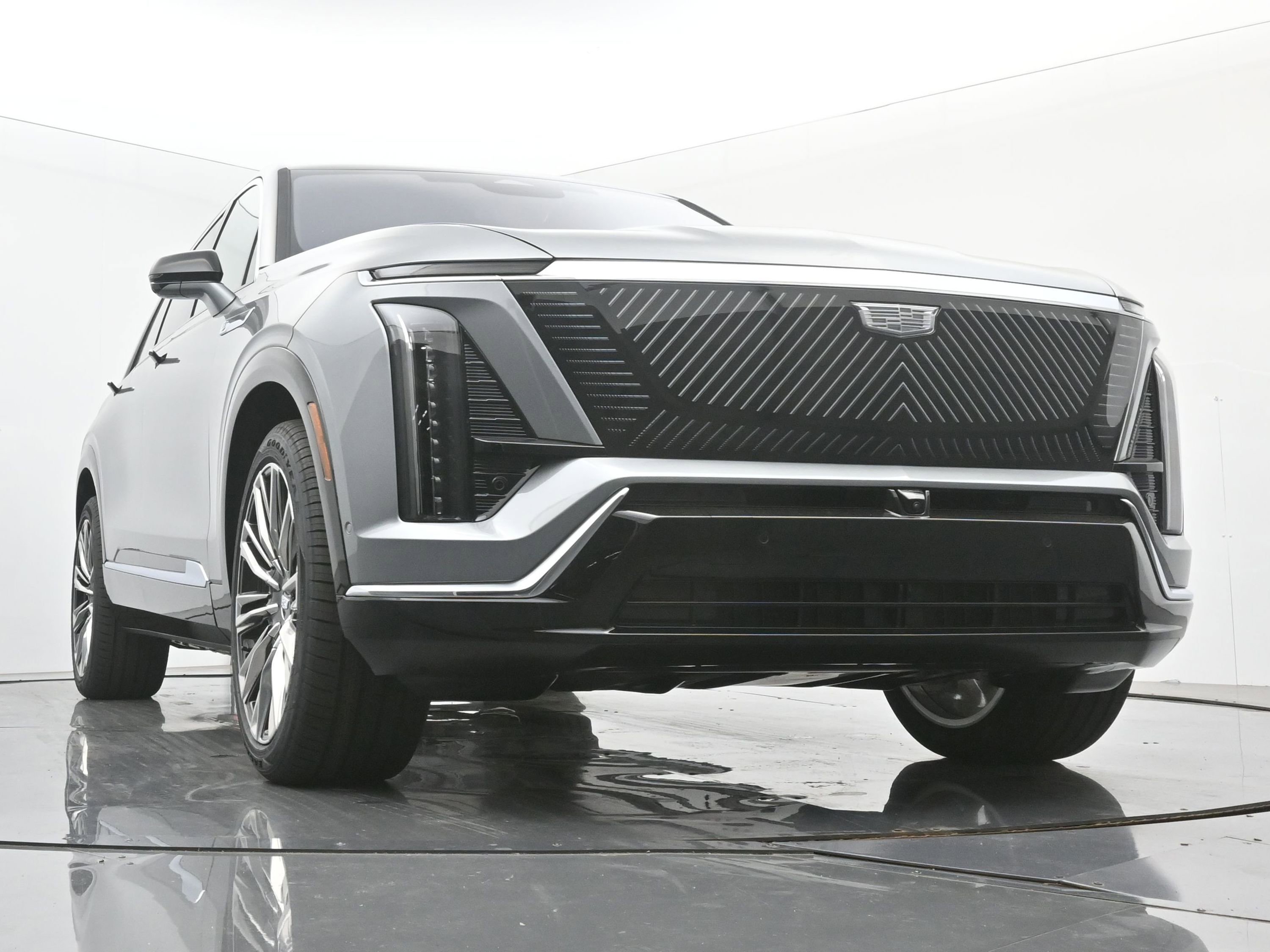 New 2026 Cadillac Vistiq Premium Luxury w/ LPO, Floor Liner Package image 22