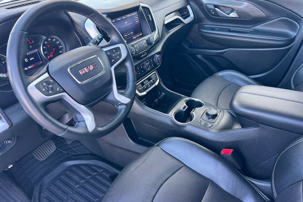 Used 2023 GMC Terrain SLT FWD image 12