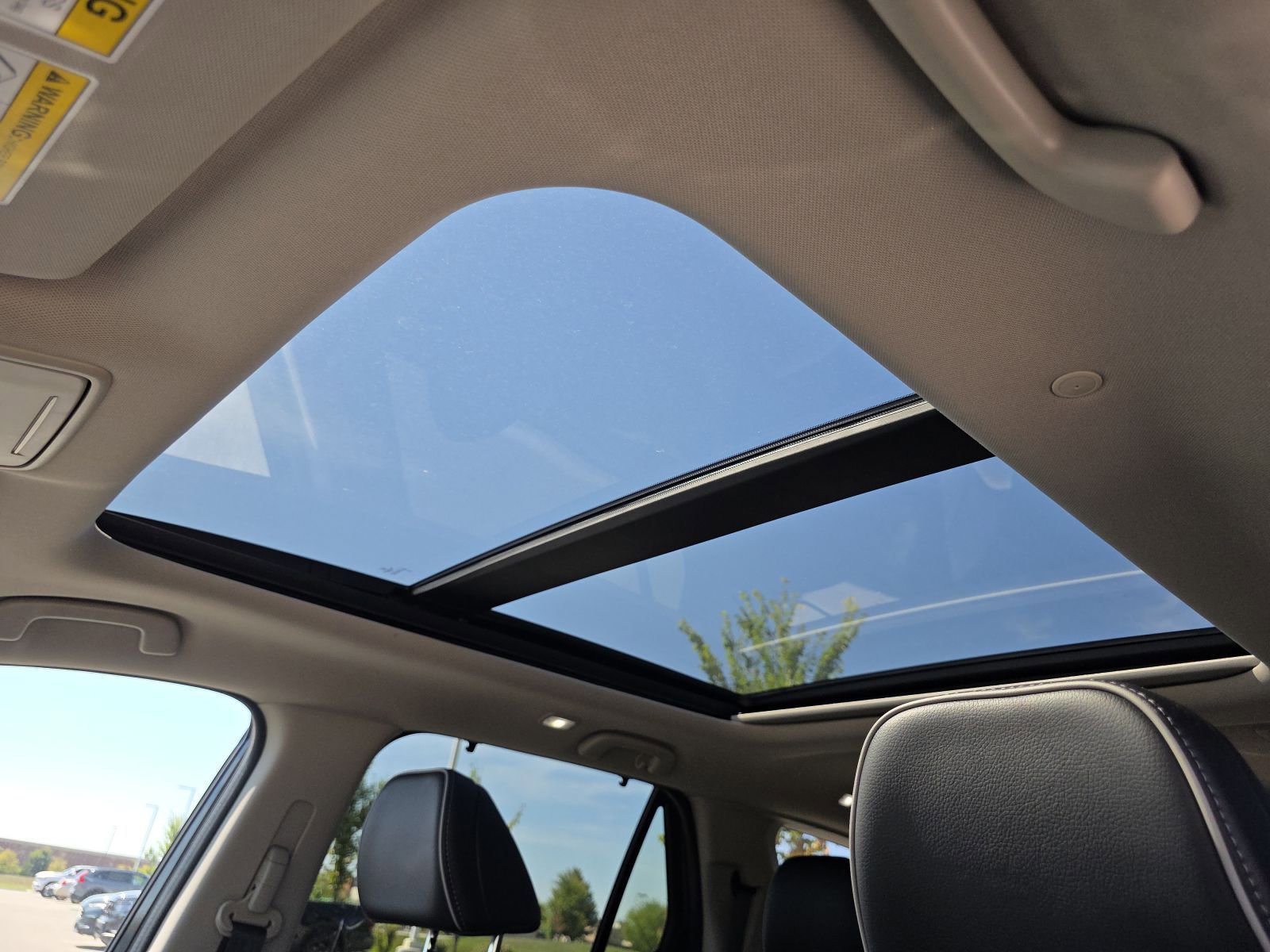 Certified 2023 Honda Pilot Elite image 4