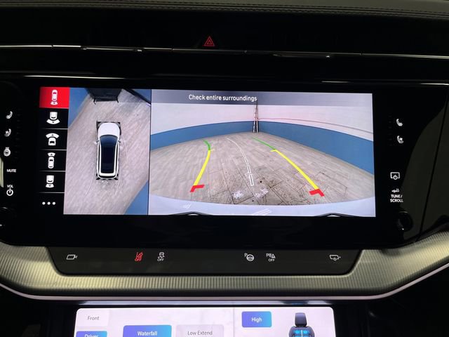 Used 2024 Jeep Wagoneer Launch Edition image 11