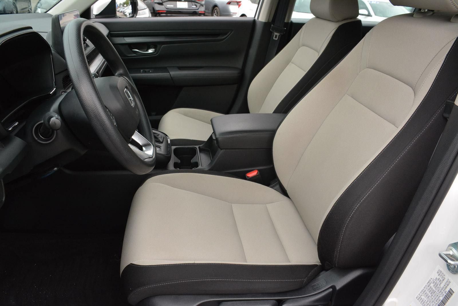 Used 2024 Honda CR-V LX image 7