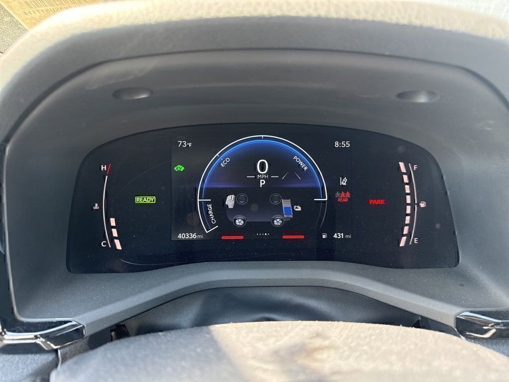 Used 2025 Toyota Camry LE image 14