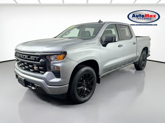 Used 2024 Chevrolet Silverado 1500 Custom image 4
