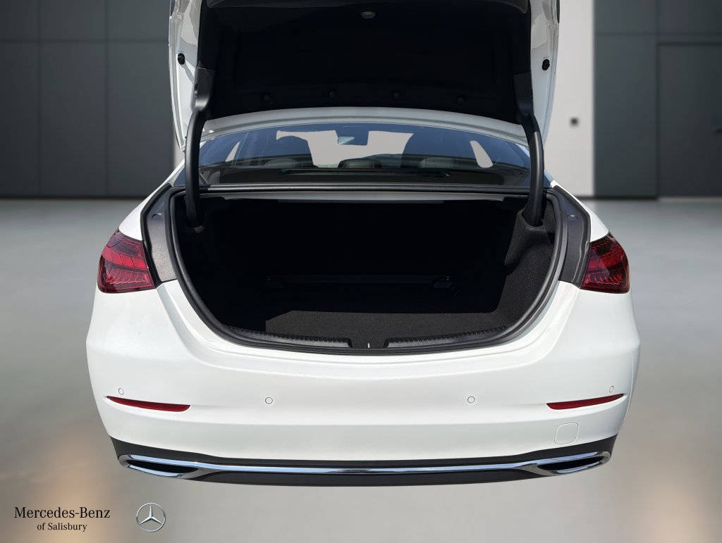 Certified 2024 Mercedes-Benz C 300 4MATIC Sedan image 17