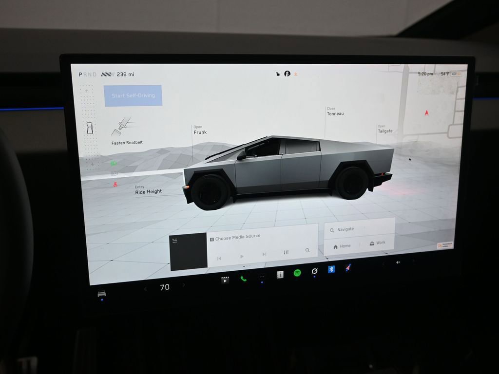 Used 2025 Tesla Cybertruck AWD Crew Cab image 13