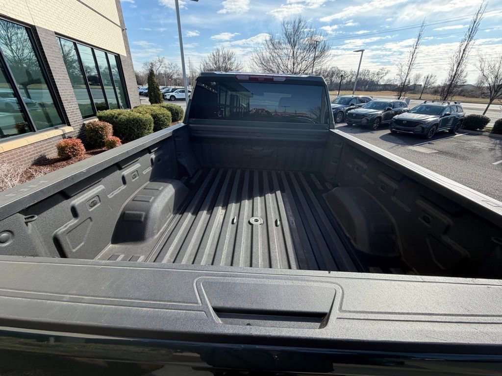 Used 2025 Chevrolet Silverado 2500 LT w/ All Star Edition image 24