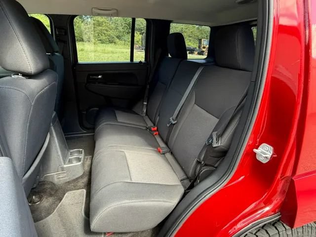 Used 2009 Jeep Liberty Sport AWD/4WD image 14