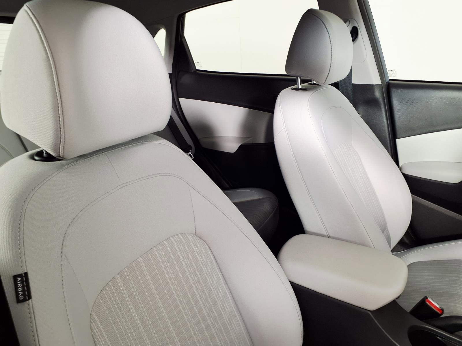 Certified 2022 Hyundai Kona SEL FWD image 10