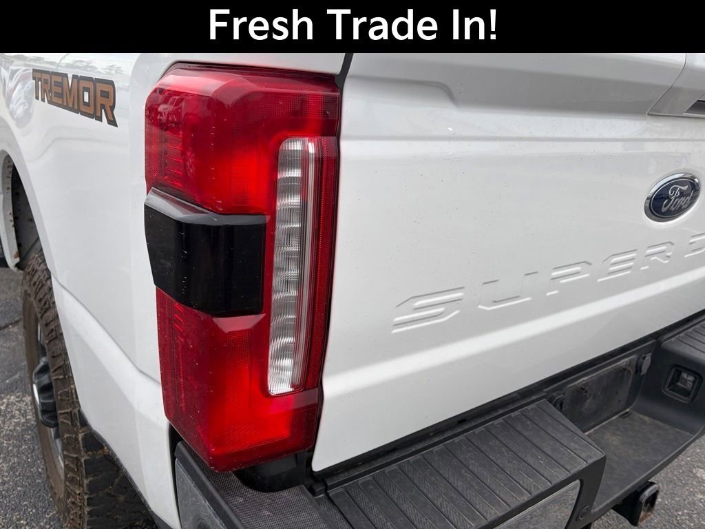 Used 2024 Ford F250 Lariat w/ Lariat Ultimate Package image 11