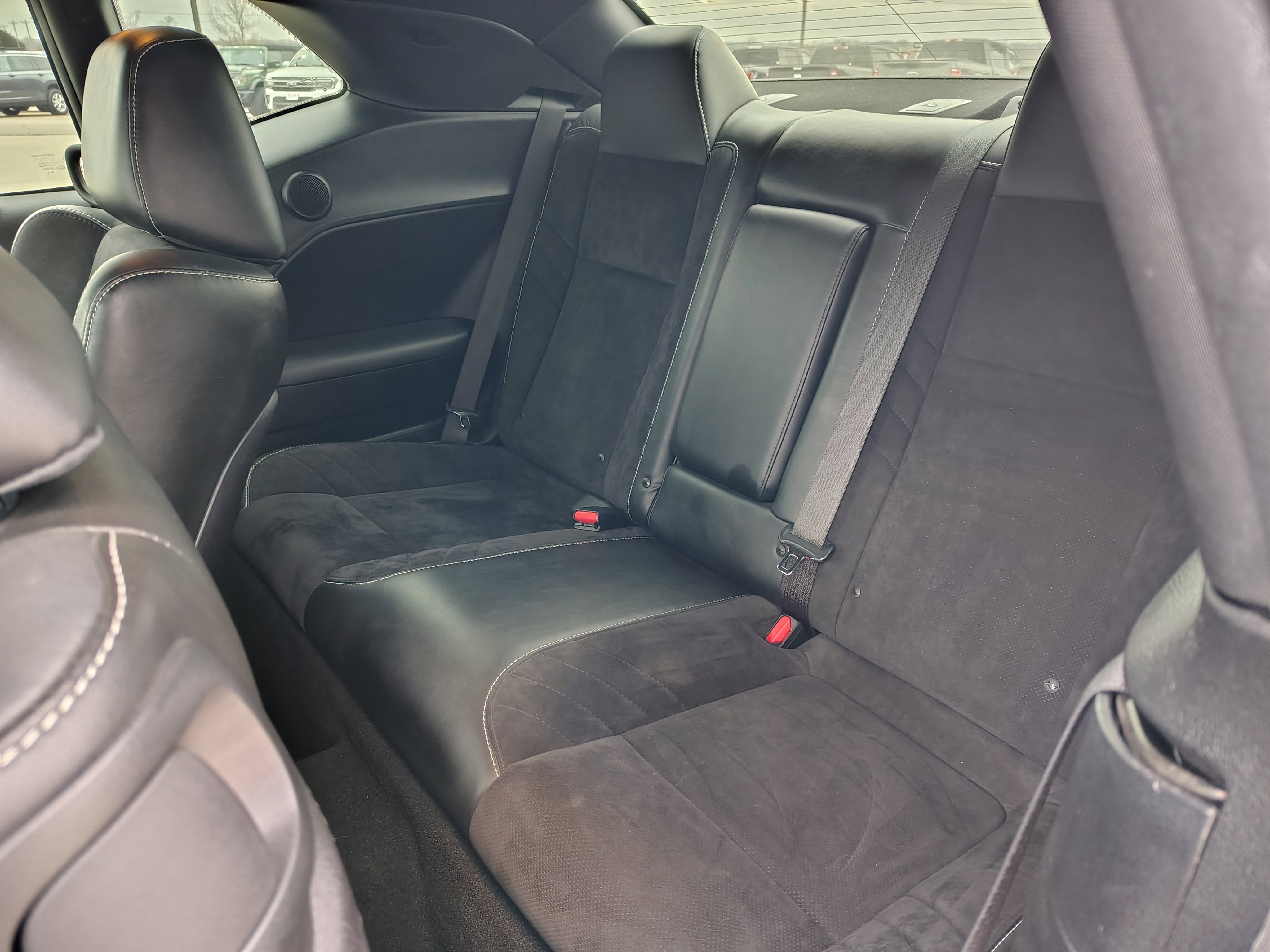 Used 2019 Dodge Challenger SRT Hellcat image 12