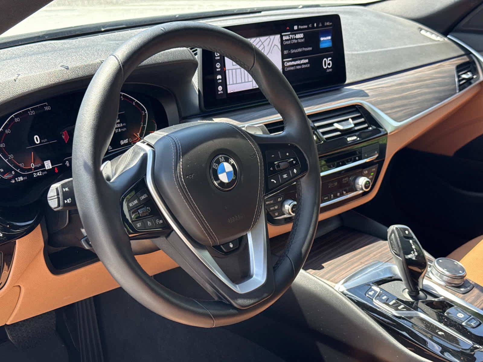 Used 2023 BMW 530i xDrive w/ Convenience Package AWD/4WD image 3