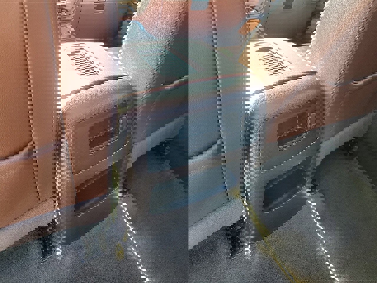 Used 2018 Chevrolet Silverado 3500 High Country w/ Duramax Plus Package image 11