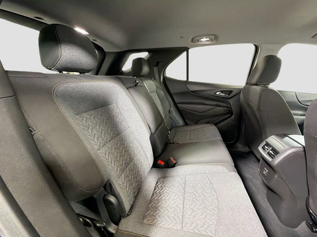 Used 2023 Chevrolet Equinox LT w/ Driver Convenience Package AWD/4WD image 28