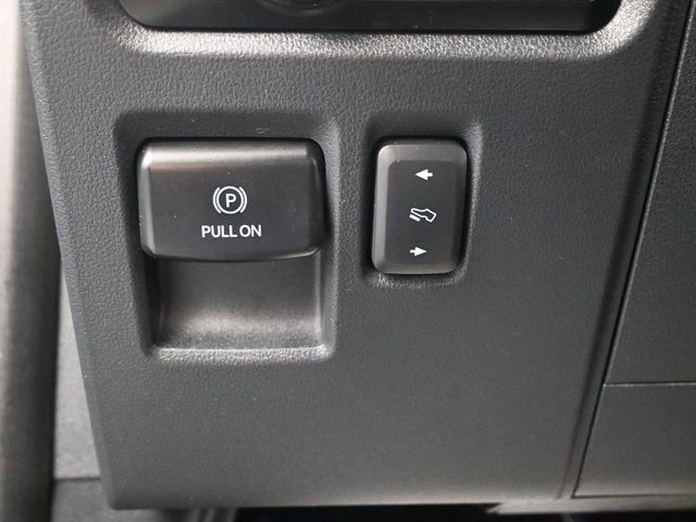 Used 2023 Ford F150 Lariat w/ Equipment Group 502A High AWD/4WD image 11