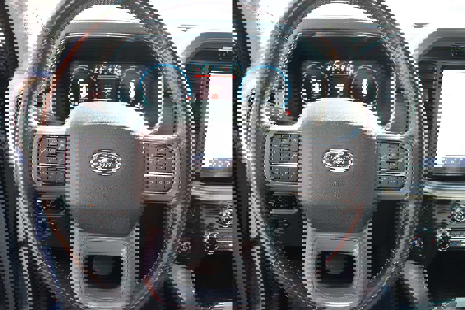 Used 2023 Ford F150 Lariat w/ Equipment Group 502A High image 22