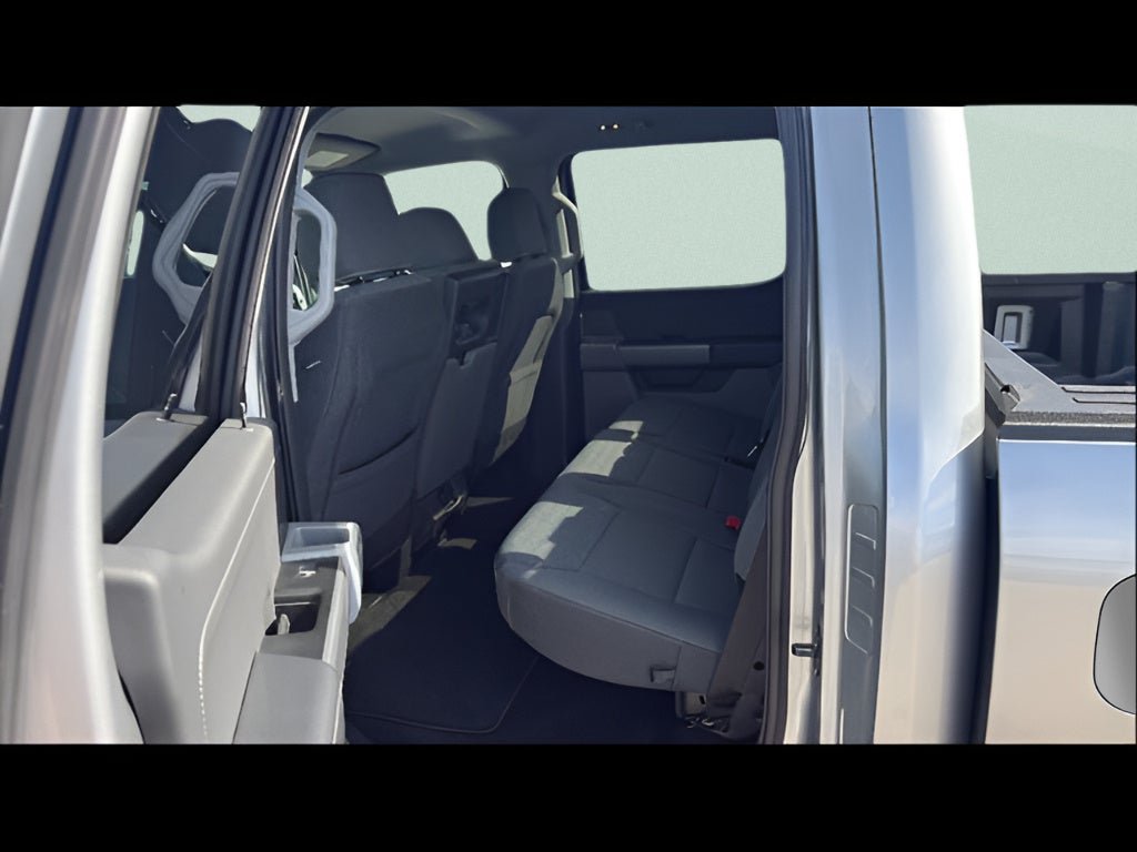 Used 2025 Ford F150 XLT w/ Equipment Group 301A Standard AWD/4WD image 41