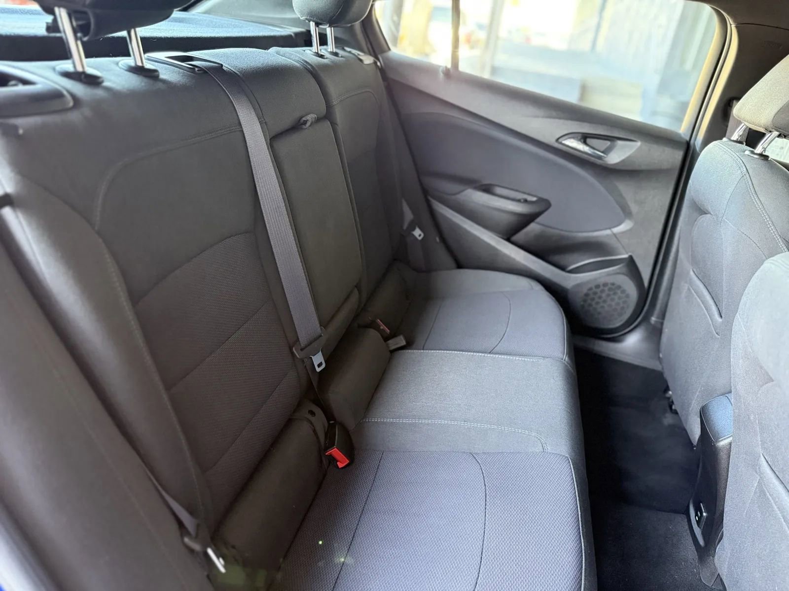 Used 2017 Chevrolet Cruze LT w/ Sun And Sound Package image 16