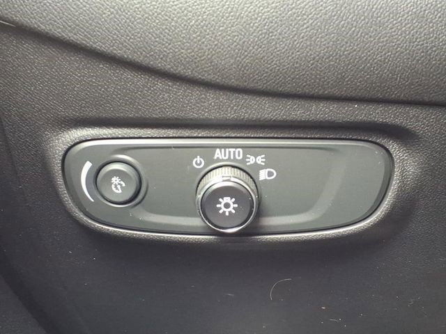 Certified 2024 Chevrolet Equinox RS w/ RS Leather Package image 11