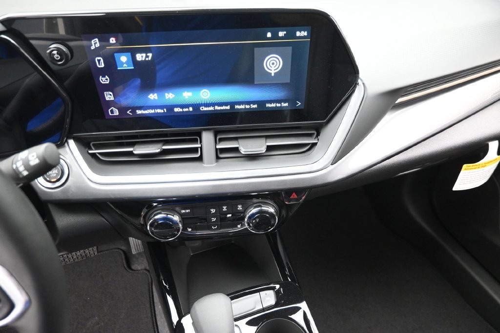 New 2026 Chevrolet Trax ACTIV w/ Driver Confidence Package FWD image 19