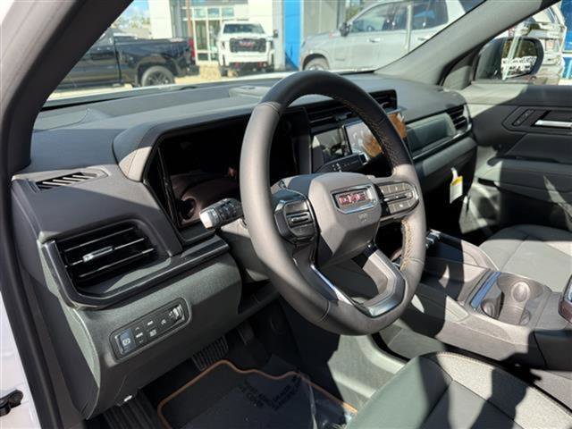 New 2026 GMC Terrain AT4 w/ Convenience Package III image 2