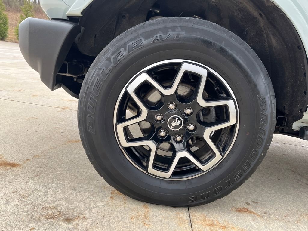 Used 2023 Ford Bronco Outer Banks image 19