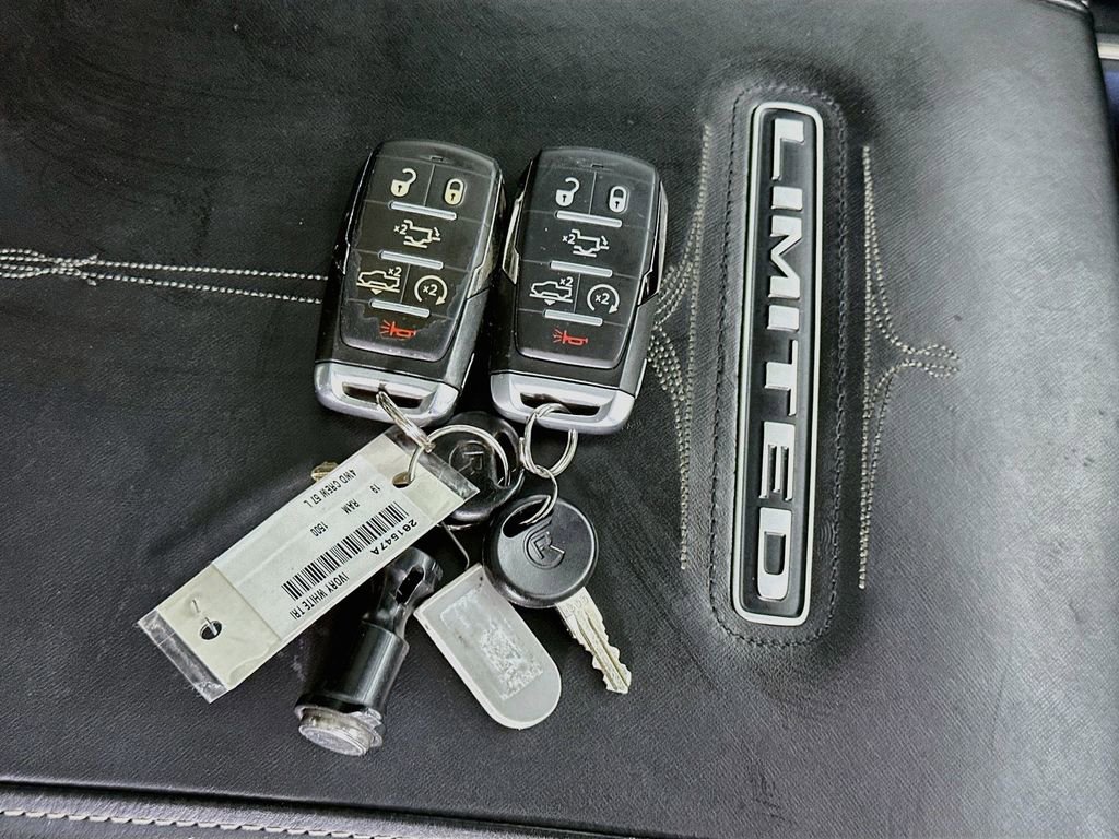 Used 2019 RAM 1500 Limited w/ Advanced Safety Group AWD/4WD image 36