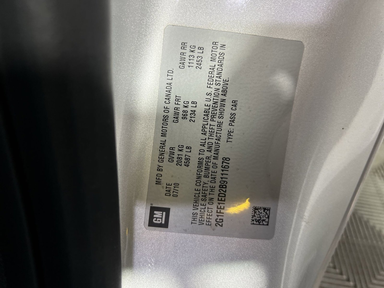 Used 2011 Chevrolet Camaro LS image 27