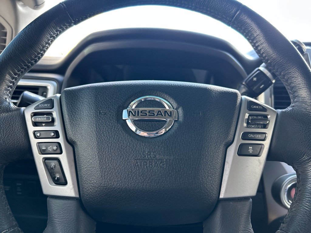 Used 2021 Nissan Titan SV w/ SV Convenience Package AWD/4WD image 23