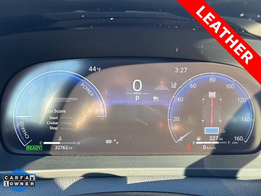 Used 2023 Toyota Crown Limited image 17