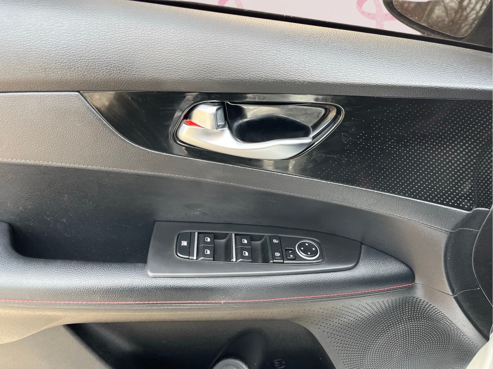Used 2023 Kia Forte GT w/ GT2 Package FWD image 9