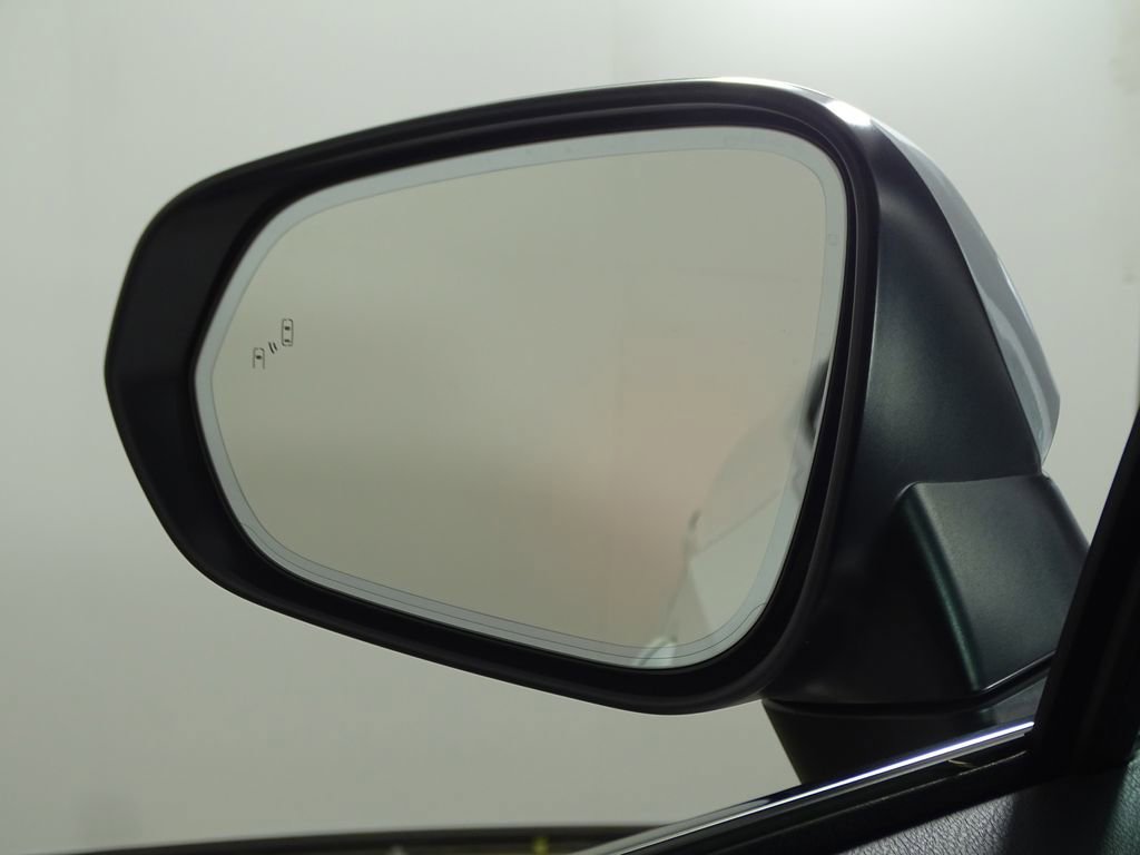 Used 2016 Lexus RX 450h AWD image 42