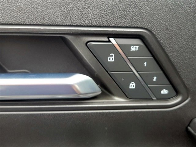 Used 2024 GMC Hummer EV 3X w/ LPO, Sport Package image 32