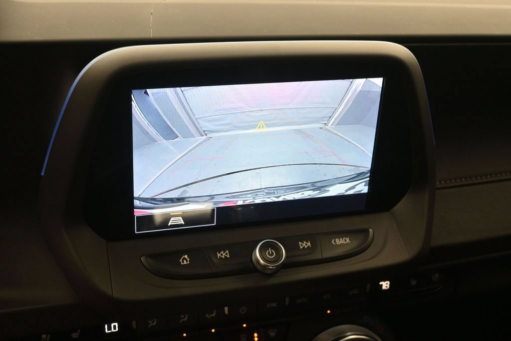 Used 2022 Chevrolet Camaro SS RWD image 15