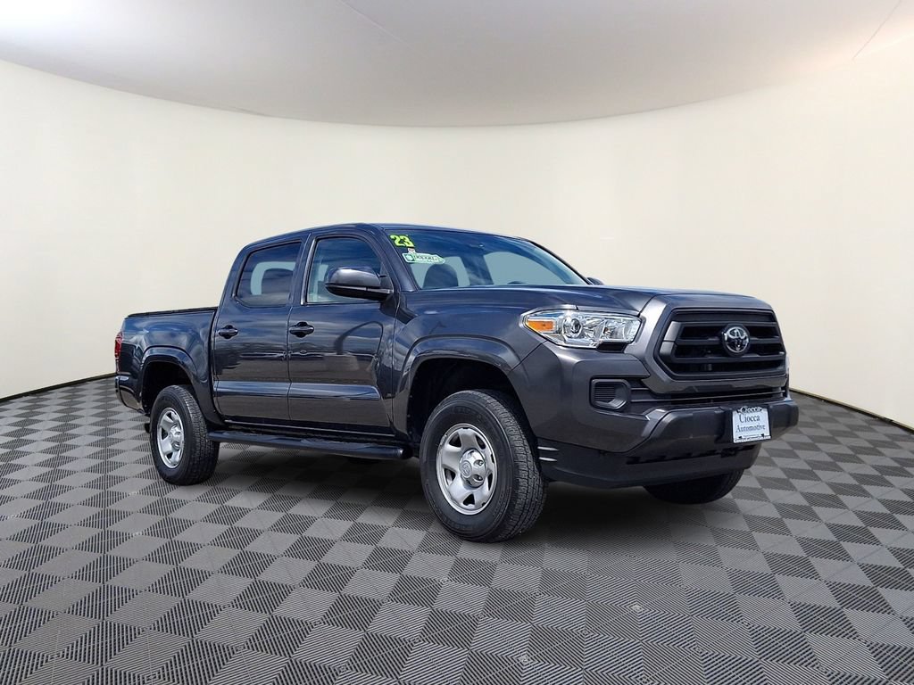 Used 2023 Toyota Tacoma SR AWD/4WD image 1