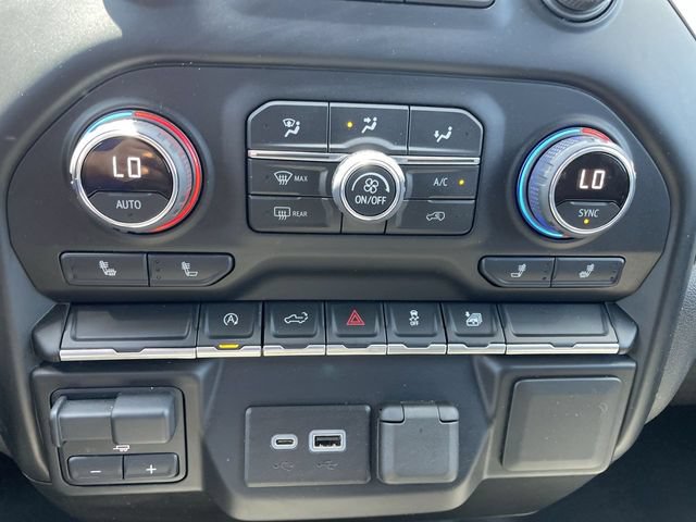 Used 2021 Chevrolet Silverado 1500 LT AWD/4WD image 34