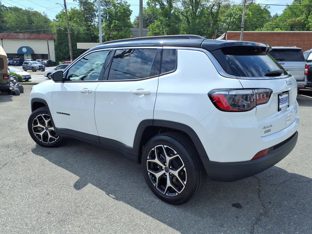 Used 2025 Jeep Compass Limited AWD/4WD image 6