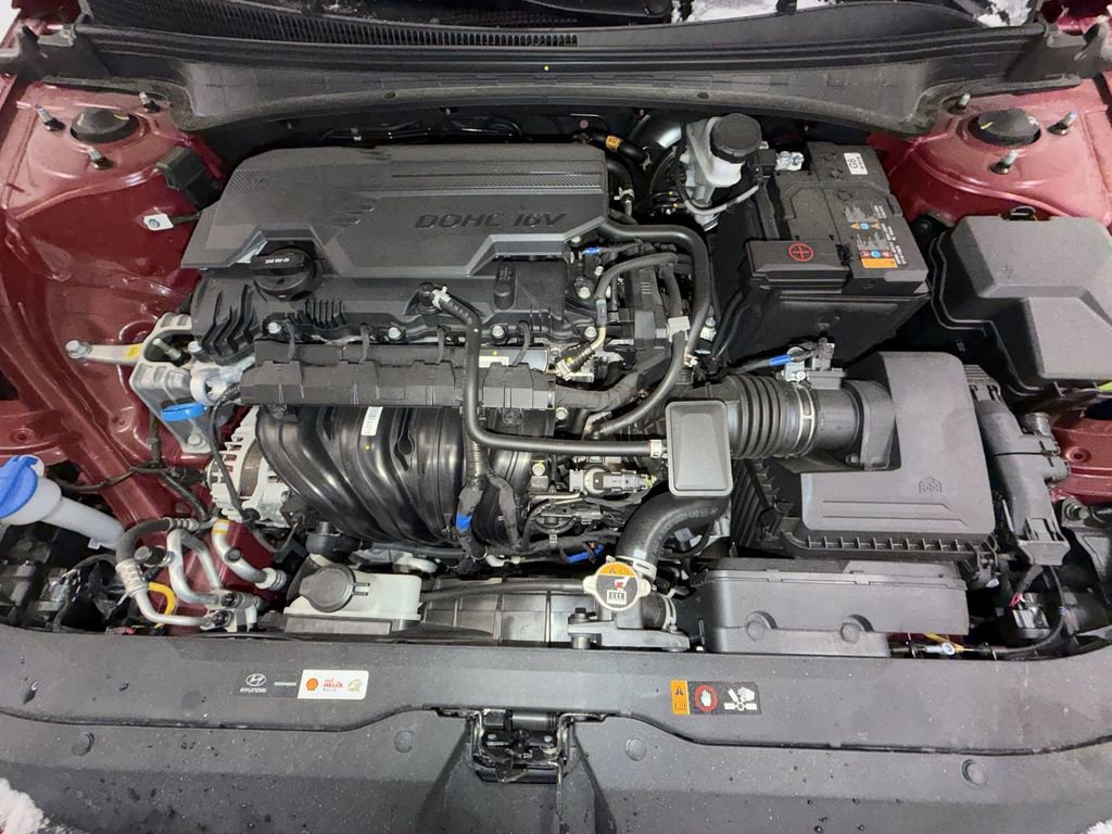 Used 2025 Hyundai Elantra Sport w/ Cargo Package image 18