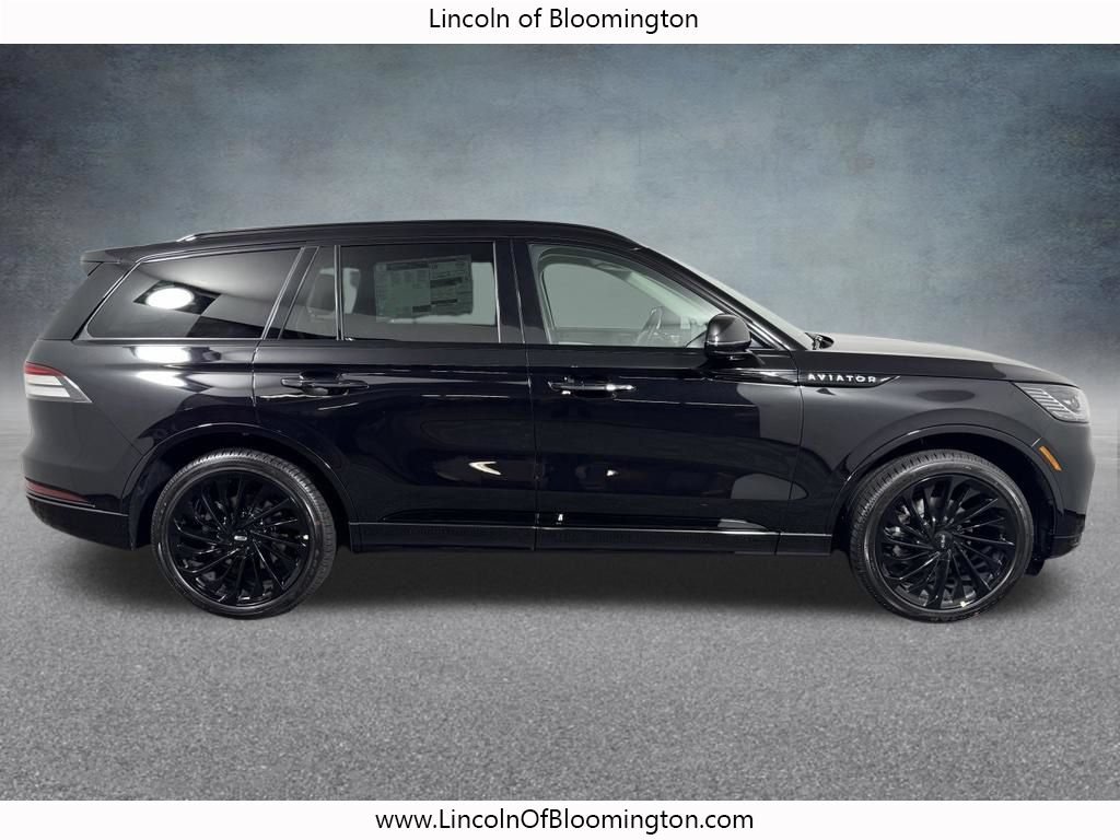 New 2026 Lincoln Aviator Reserve AWD/4WD image 11