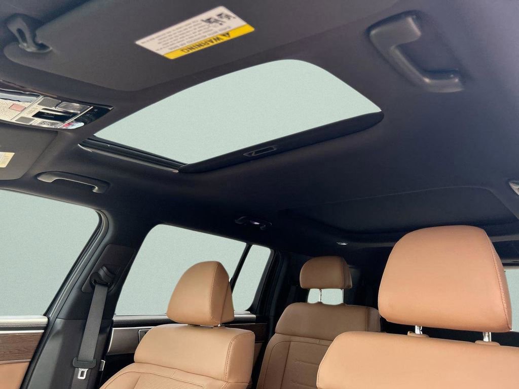 New 2026 Hyundai Santa Fe Limited FWD image 24