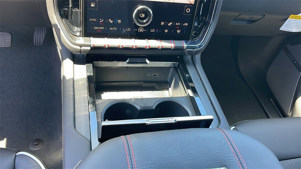 New 2025 GMC Yukon XL AT4 Ultimate image 21