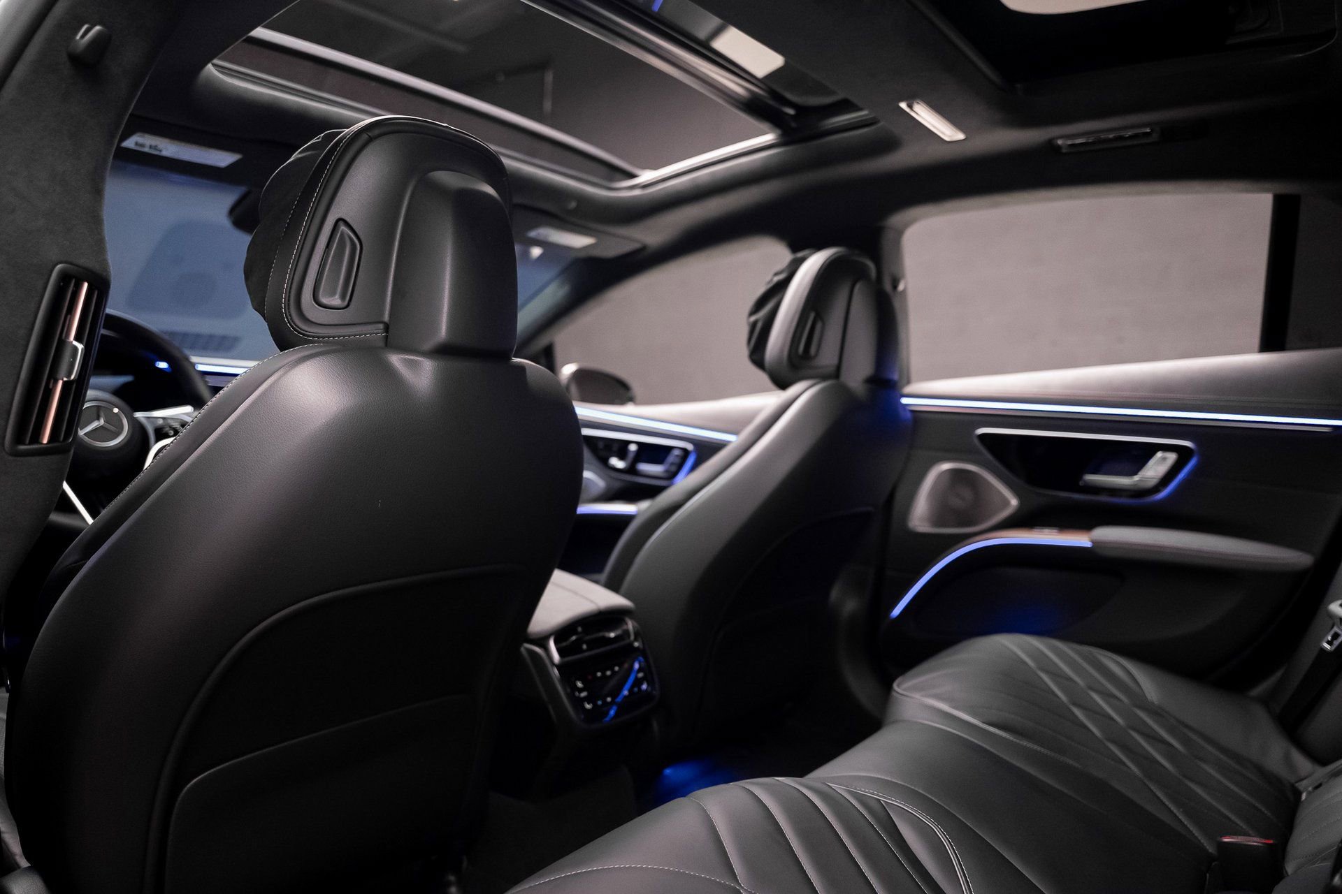 Used 2023 Mercedes-Benz EQS 580 4MATIC Sedan image 67