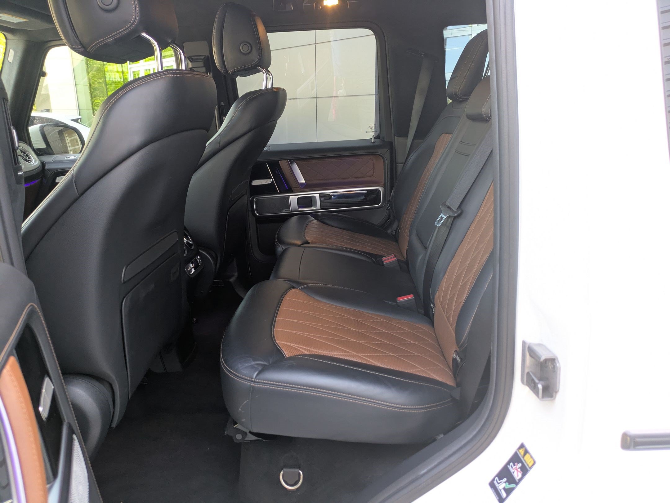 Certified 2022 Mercedes-Benz G 63 AMG 4MATIC image 28