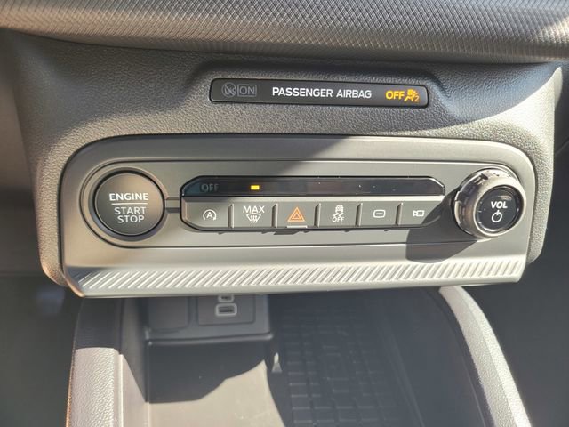 Used 2025 Ford Bronco Sport Big Bend image 23