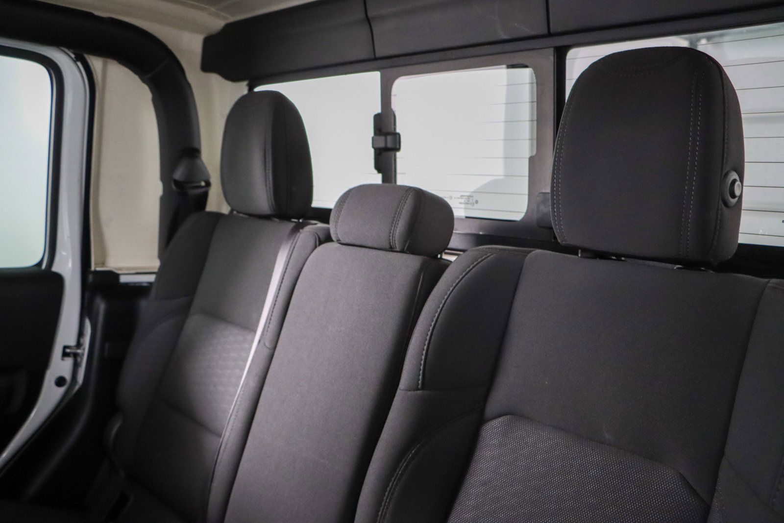 Used 2020 Jeep Gladiator Overland image 24